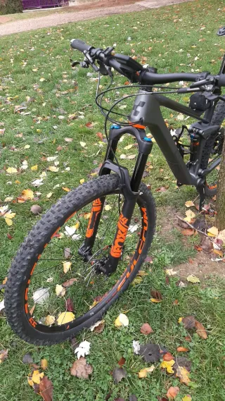 Bicicleta Montaña Cube 29 pulgadas Carbono doble a