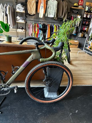 Cannondale Topstone Lefty Carbon Gravel