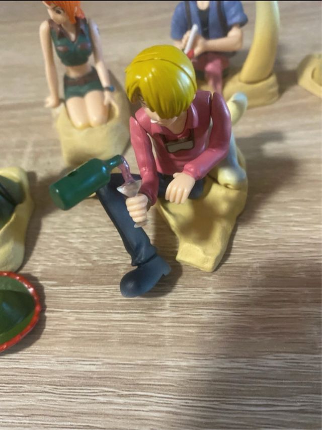 Set 7 One Piece Gashapon Bandai