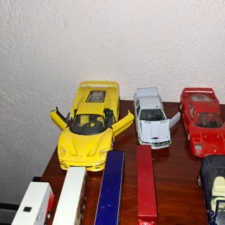 Colección de coches de juguete