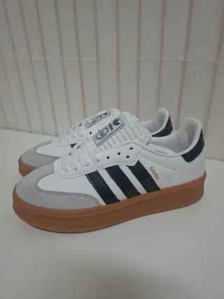 Adidas Samba Marrones y Blancas