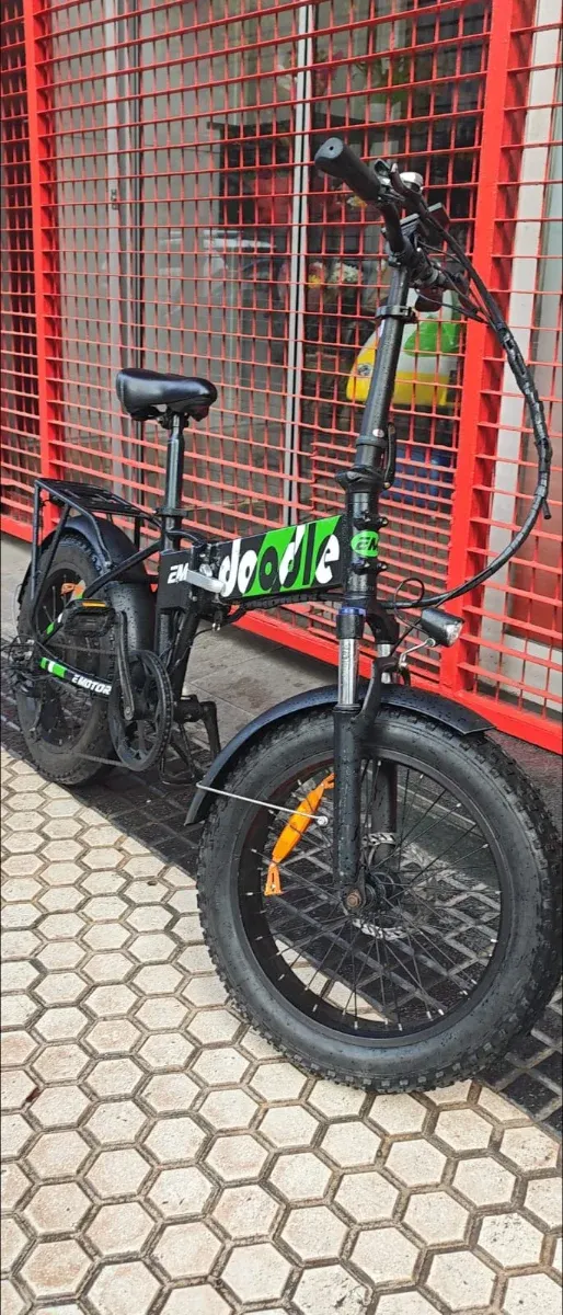 Bicicleta elettrica pieghevole 20x4