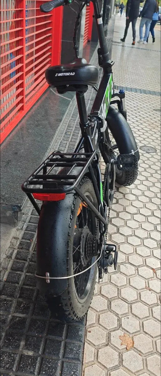 Bicicleta elettrica pieghevole 20x4