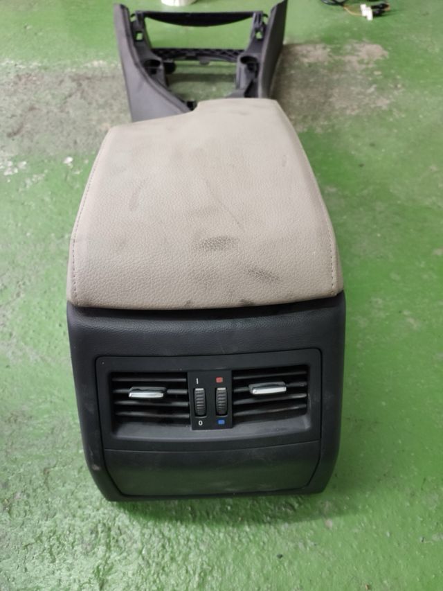 Consola Central BMW E90 E91 E92 E93