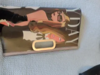 Bolso Clutch Charol Jordi Labanda Ilustración