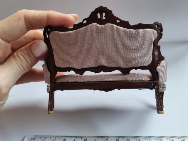 Muebles Casa Muñecas Estilo Barroco. Año 2000.