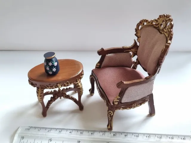 Muebles Casa Muñecas Estilo Barroco. Año 2000.