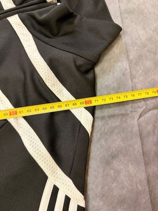 Chaqueta Adidas Talla S Negra y Blanca