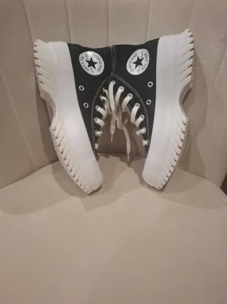 Zapatillas Converse plataforma negras