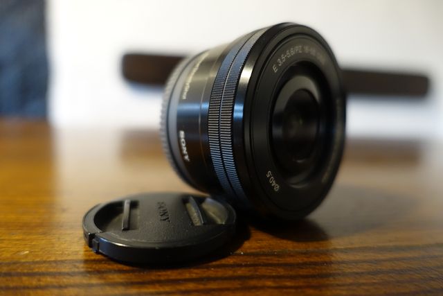 Obiettivo Sony 16-50mm