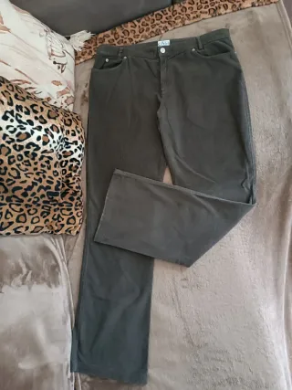 Pantaloni donna velluto a costine marrone