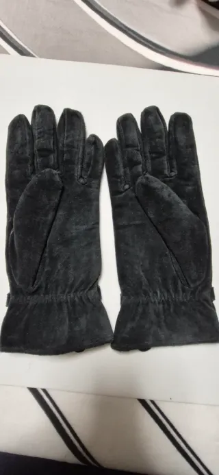 Guanti in pelle neri