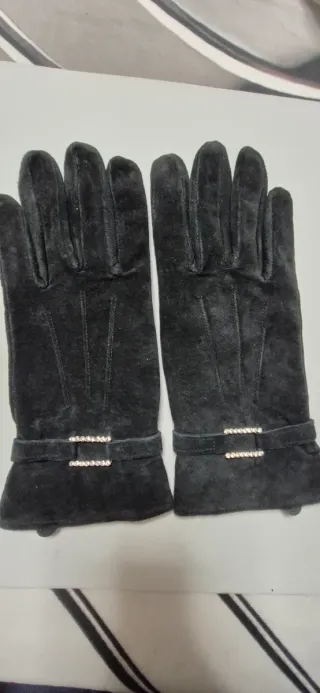 Guanti in pelle neri