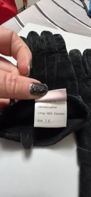 Guanti in pelle neri