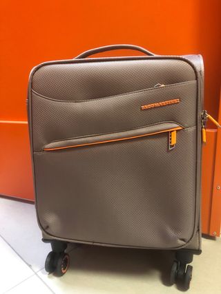 Maleta de cabina Paco Martínez