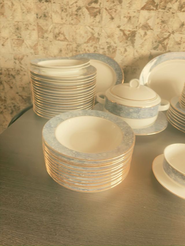 Vajilla Porcelana Azul y Blanca