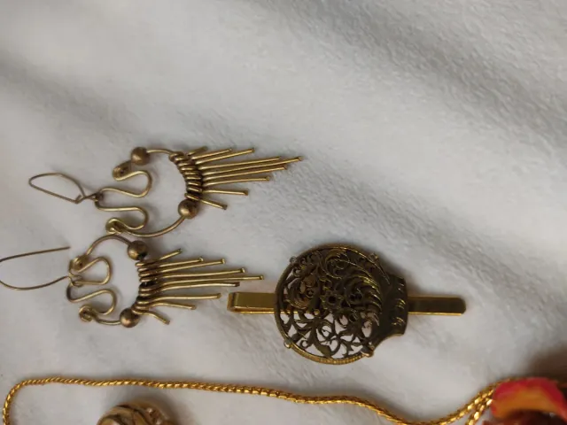 Lote de bijuterias antigas