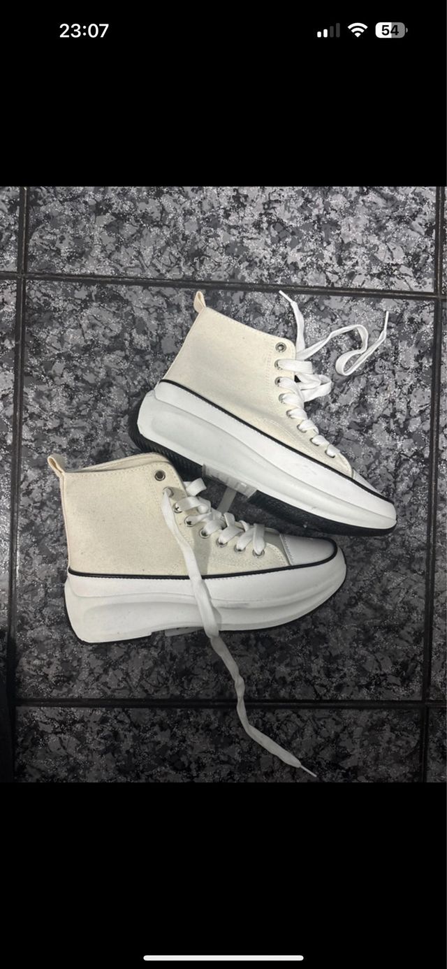 Zapatillas altas blancas