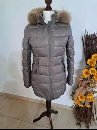 Piumino donna grigio con cappuccio