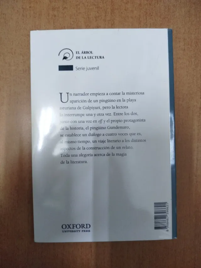 Un pingüino en Gulpiyuri