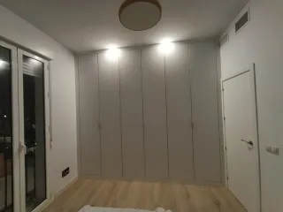 Se realizan trabajos de carpintería