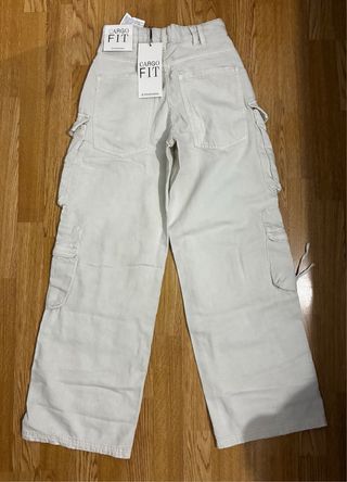Pantalón Cargo Stradivarius Talla 32 Beige Nuevo