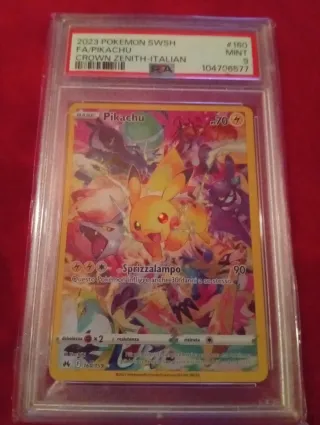 Pikachu FA 160/159 PSA 9 Crown Zenith ITA