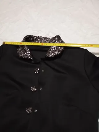 Chaqueta negra con lentejuelas