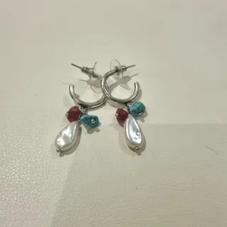 Pendientes Parfois con piedras