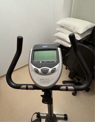 Bicicleta Estática BH Fitness ProAction