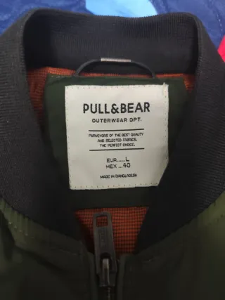 Cazadora Bomber Pull&Bear Verde Talla L