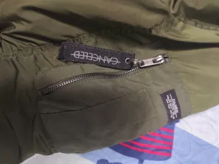 Cazadora Bomber Pull&Bear Verde Talla L