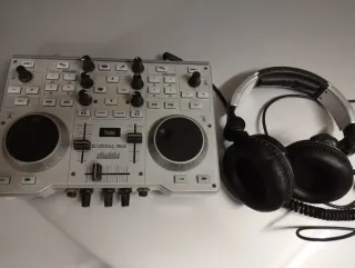 Teclado GEM WK2 MIDI Arreglador Vintage