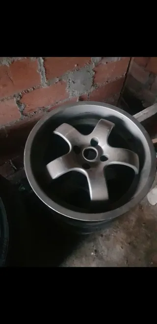 Llantas 17' 4x108 Ford PSA