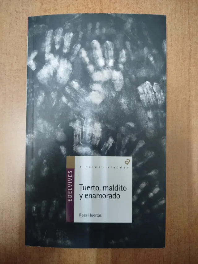 Tuerto, maldito y enamorado