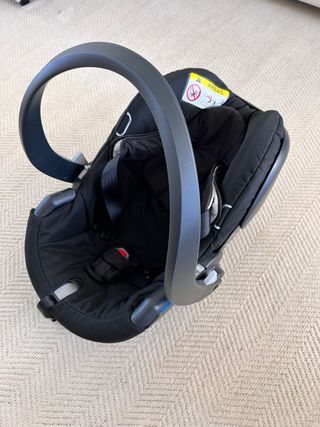 Seggiolino auto Yoyo + adattatore per passeggino