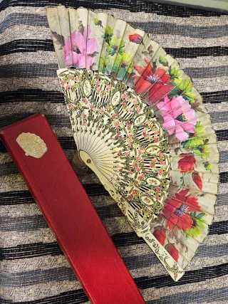 Abanico Vintage Pintado a Mano