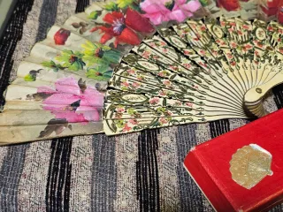 Abanico Vintage Pintado a Mano
