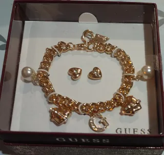 Set Pulsera y Pendientes GUESS Dorados