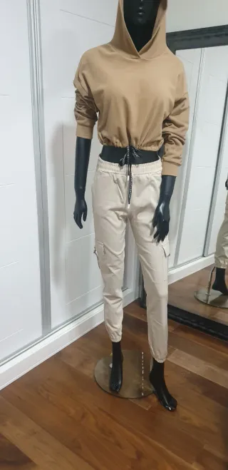 Conjunto Blusa y Pantalón Talla L