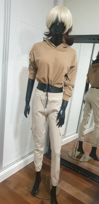 Conjunto Blusa y Pantalón Talla L