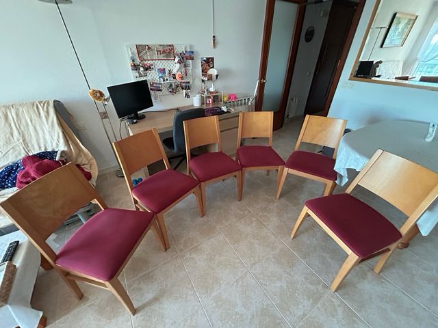 6 Sillas de Comedor Madera y Tela Roja