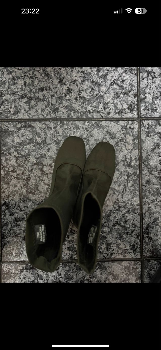 Botines de tacón verde