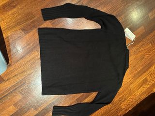 Maglia in puro Cashmere nera