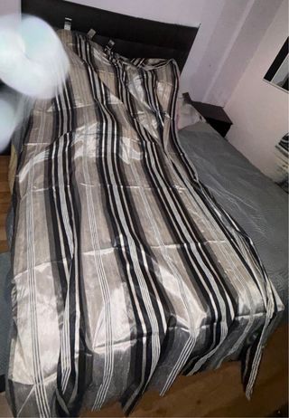 Tende in poliestere satinato a righe