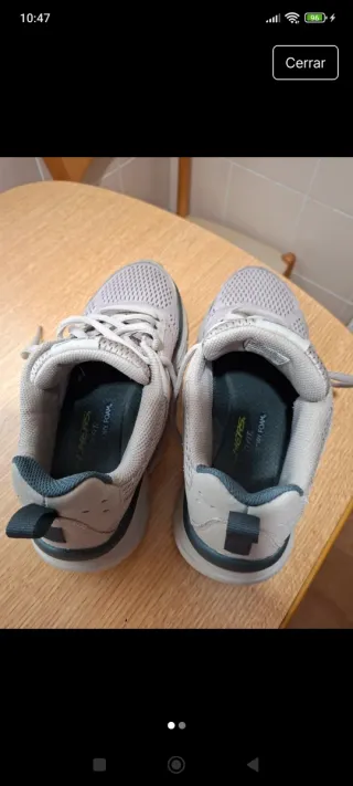 Zapatillas Skechers D'Lux Walker Beige