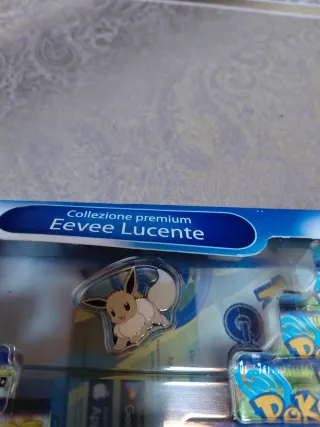 Pokemon Eevee Lucente Collezione Premium