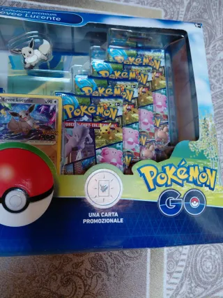Pokemon Eevee Lucente Collezione Premium