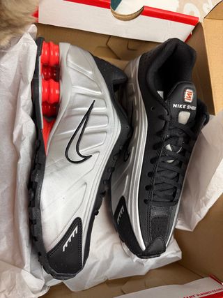 Nike Shox R4 Negro/Plata