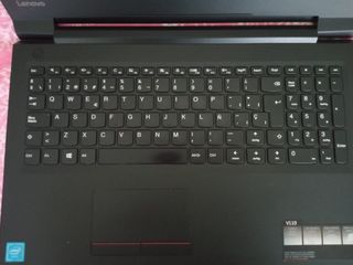 Portátil Lenovo V110-15iap 80